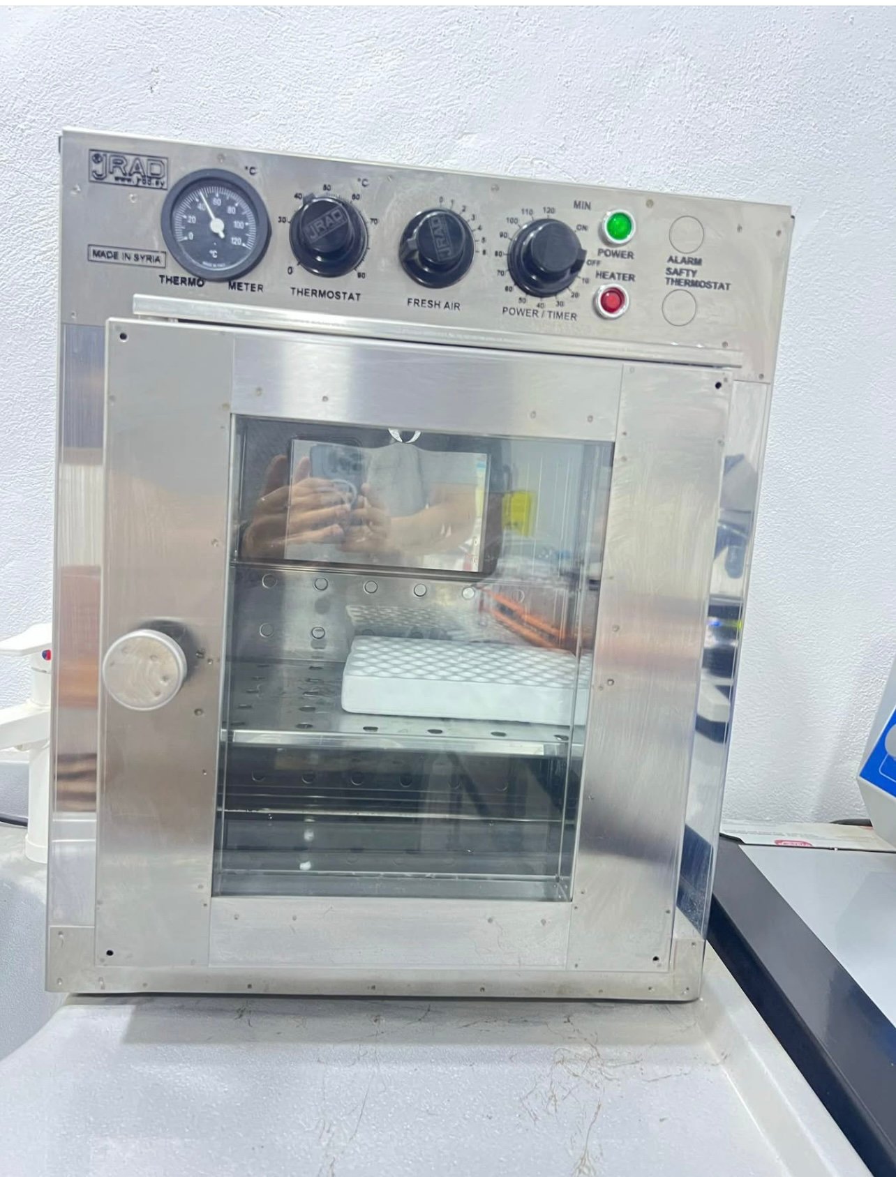 Hot Air Oven